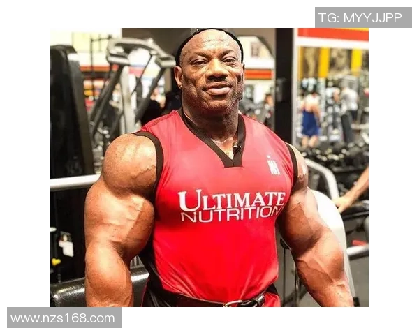 足球场上的力量巨兽:盘点那些以强壮体魄著称的顶级球星 足球场上的力量巨兽:盘点那些以强壮体魄著称的顶级球星